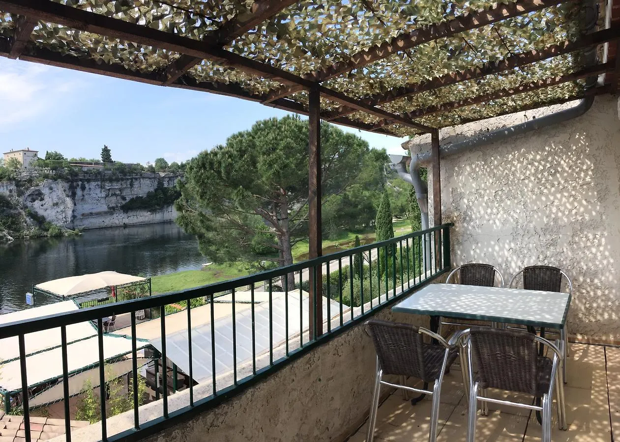 Appartement Cairenou Location à Saint-Martin-dʼArdèche 0*,